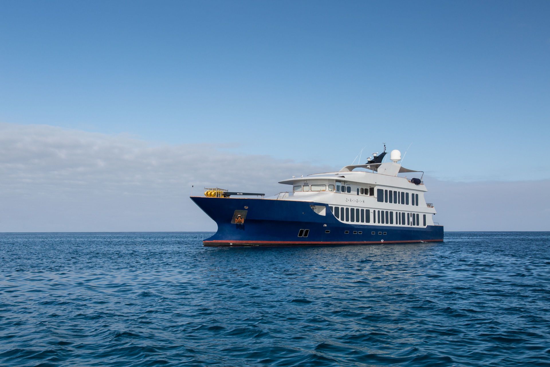 origin yacht galapagos